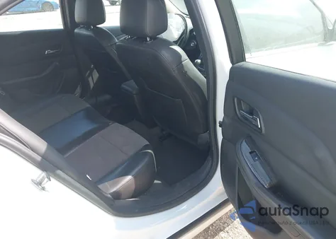 2015 Chevrolet Malibu 2Lt из США, поврежденный, VIN 1G11D5SL1FF206682